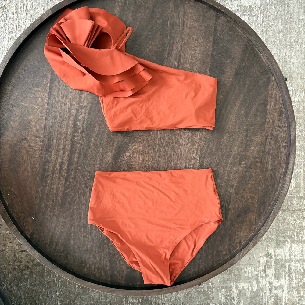 One-Shoulder Ruffle Bikini Set - Brown - Picture 2 of 3